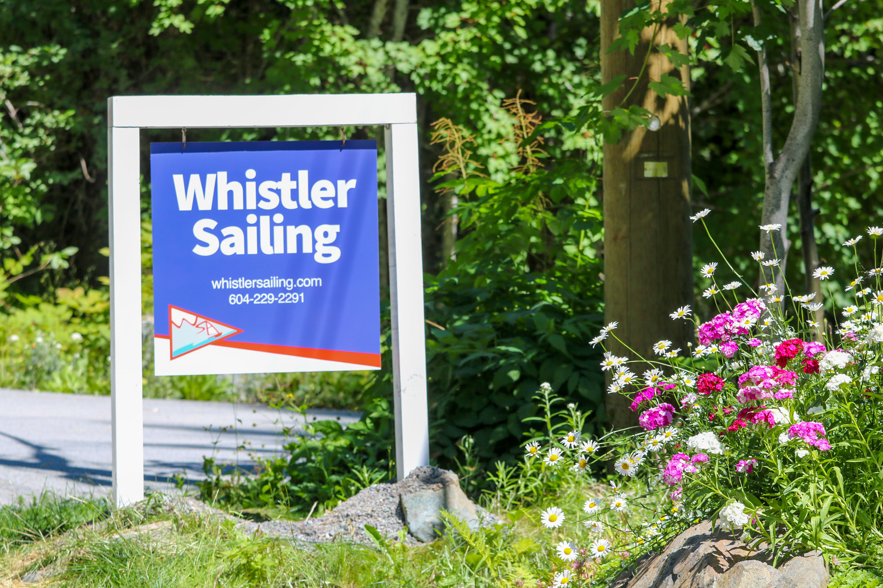A picture of the Whistler Sailing road signage.